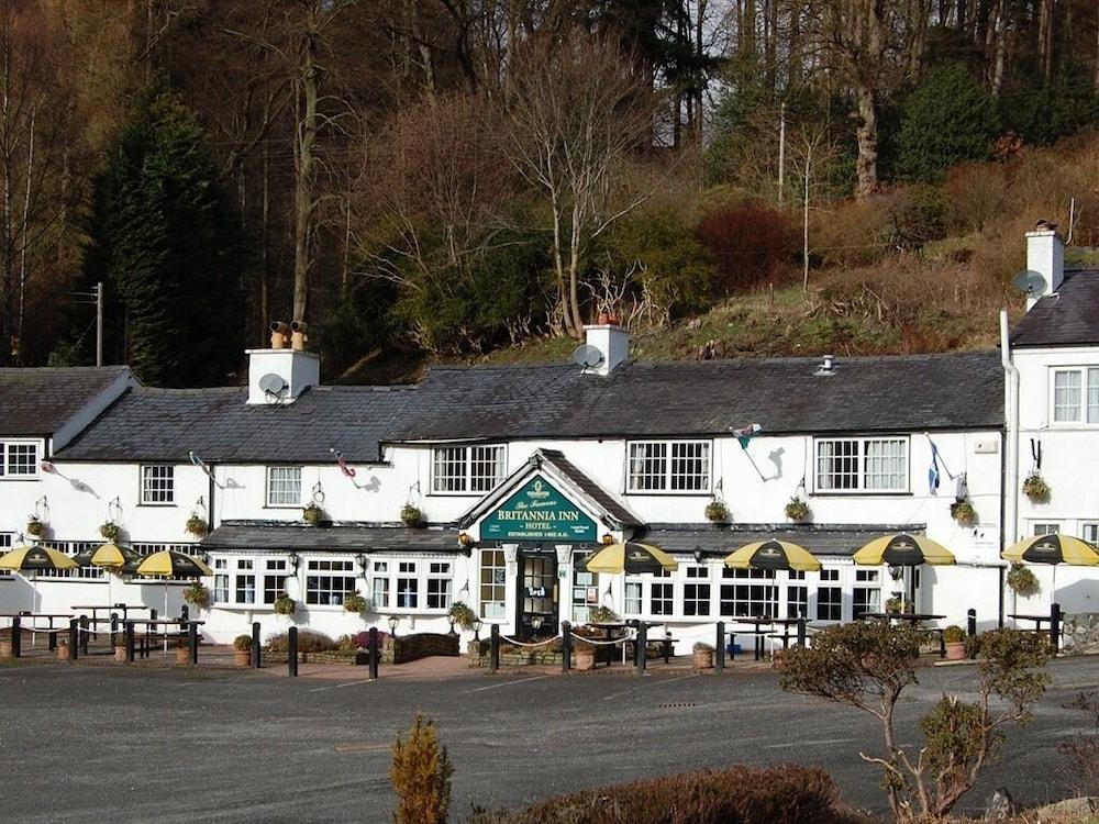 Britannia Inn Llangollen Exterior foto
